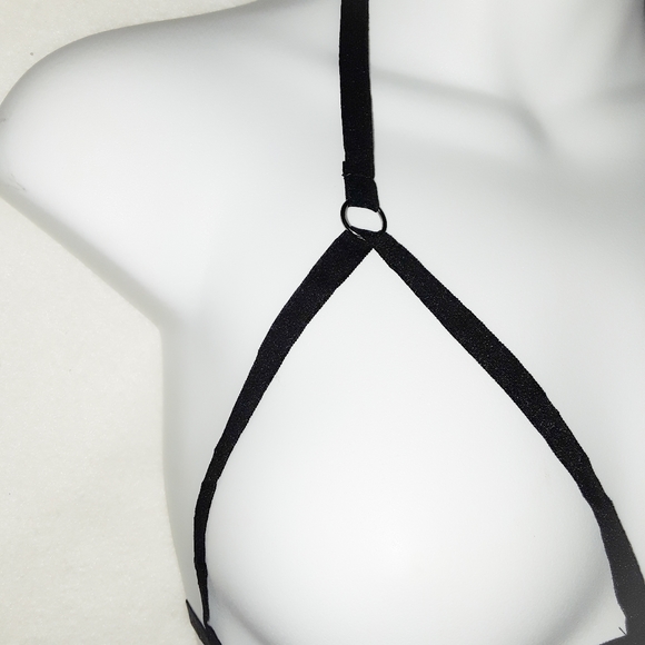 Black Strappy & Sexy Hollow Out Harness Bralette - Picture 3 of 6